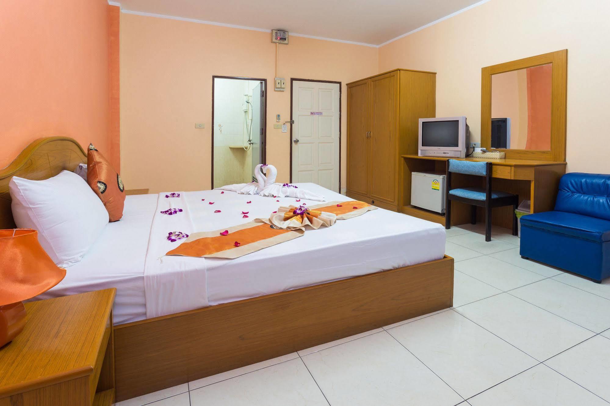 Guesthouse Belvedere Patong Exteriér fotografie