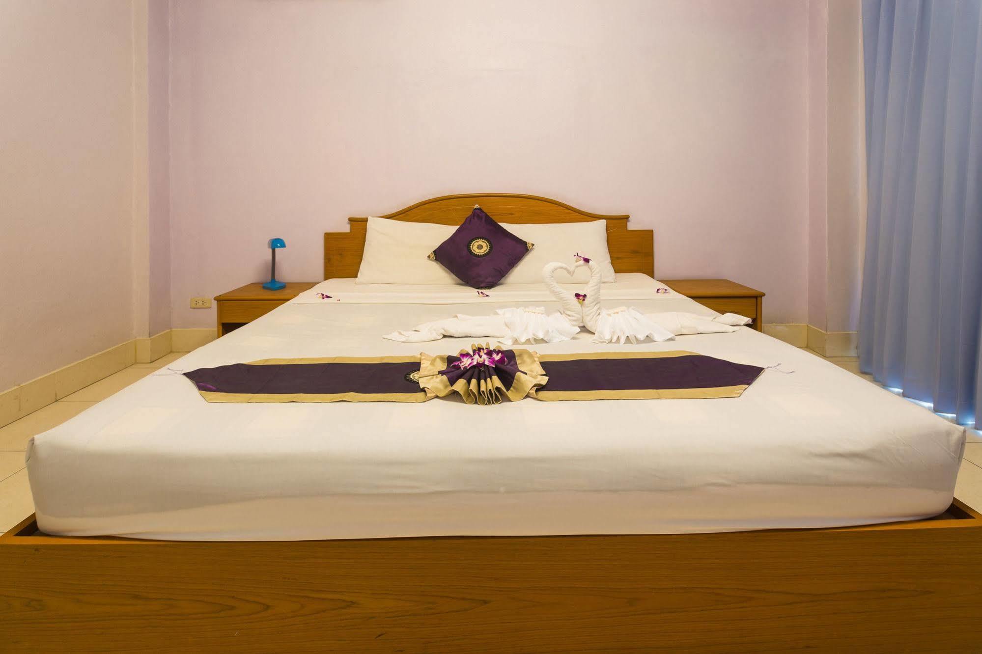 Guesthouse Belvedere Patong Exteriér fotografie